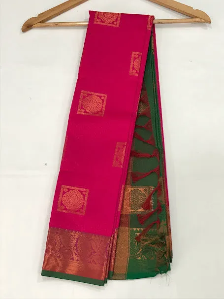 Alluring Pink color Soft Silk Saree With Fancy Border And Contrast Rich pallu For Women