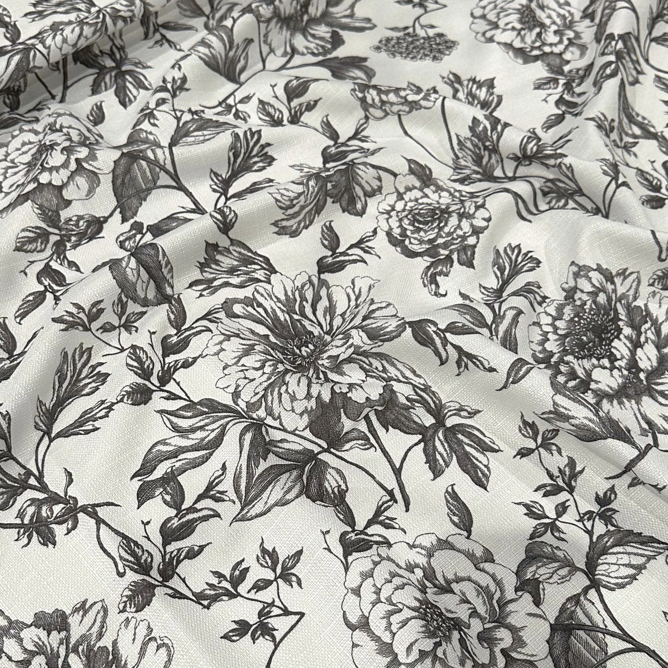 Artistry Bloom Table Linen in Grey