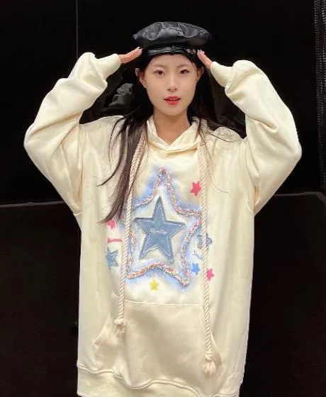 Faire Echo cotton doodle star print hoodie