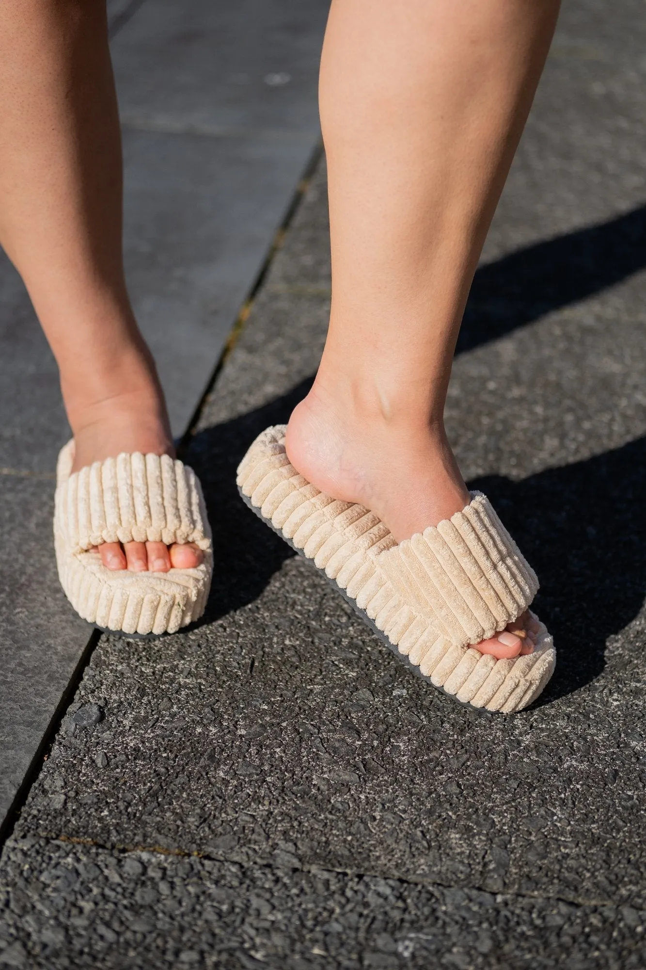 Loft Platform Slides Nude