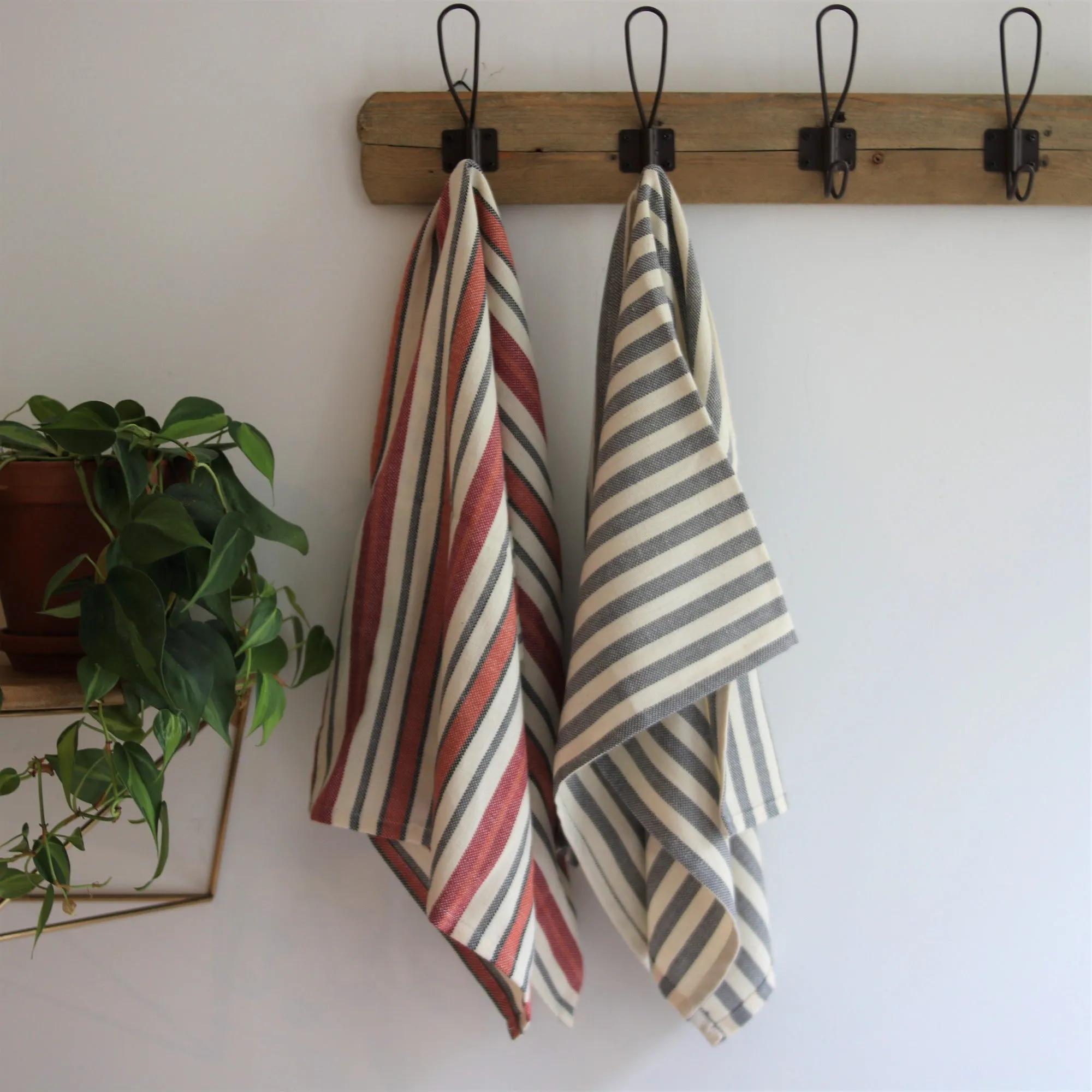 PELE Kitchen or Hand towel