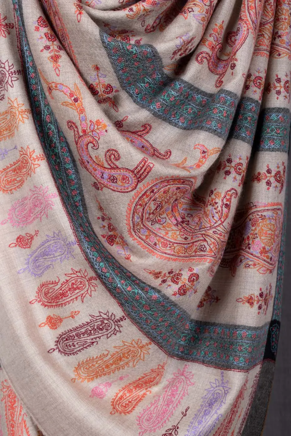 SALEEMA - 45x90"