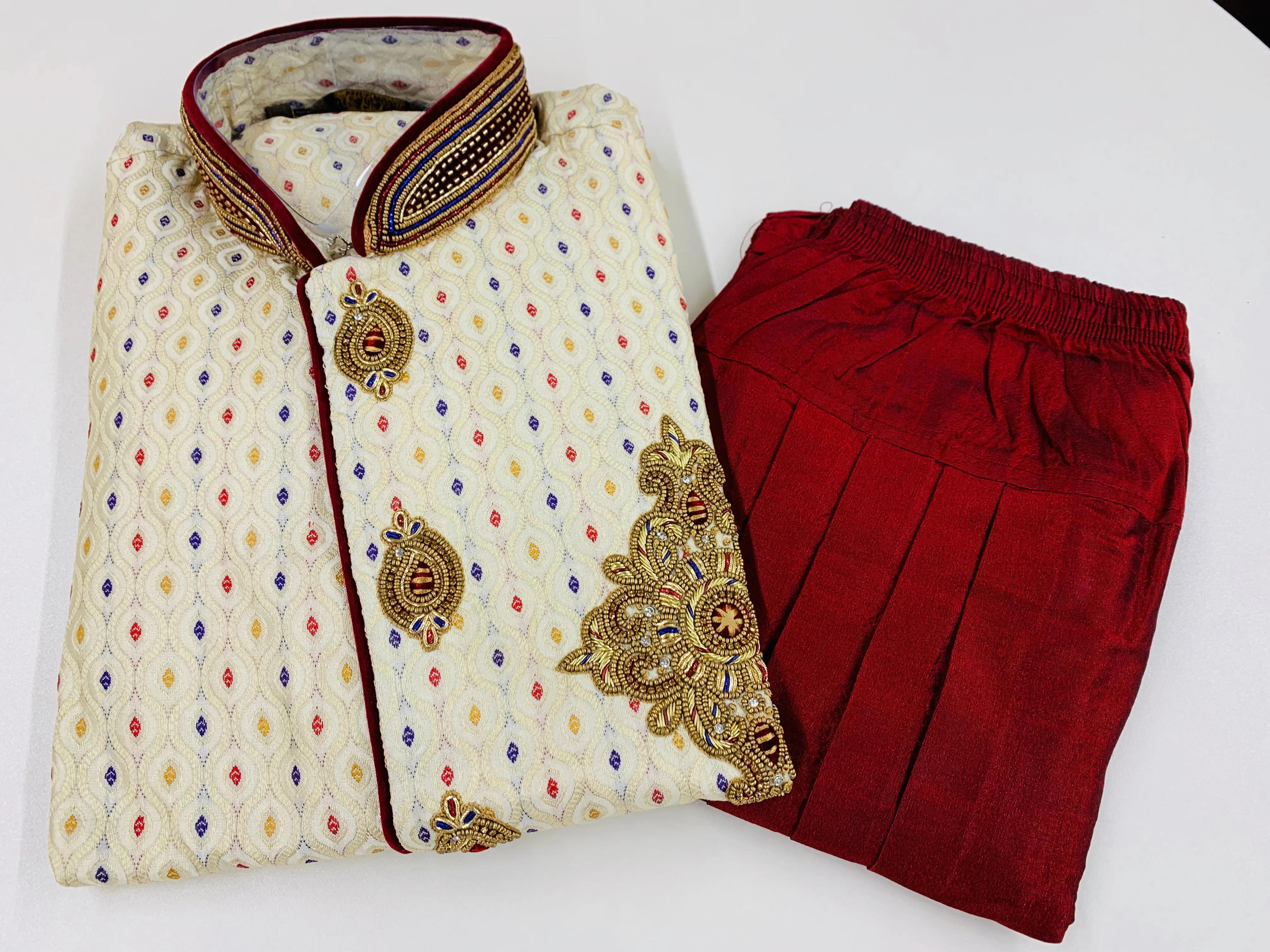 White Kurta Pyjama