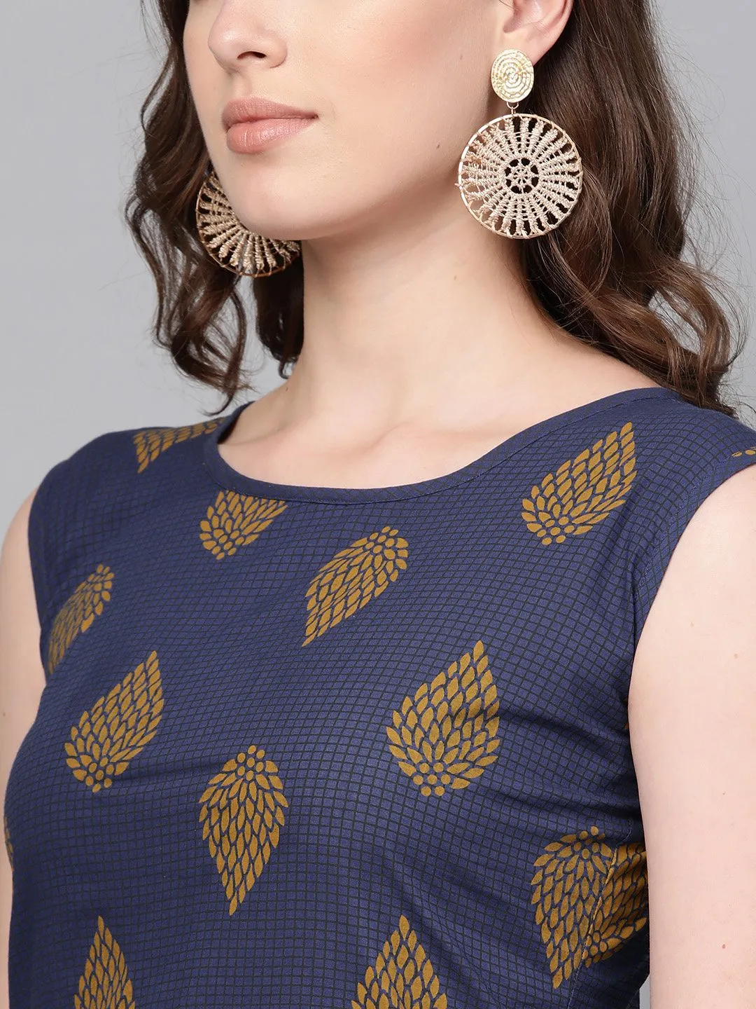 Women Navy Blue Sleeveless Printed Straight Pure Cotton Kurta With Trouser Set